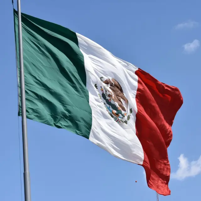 Historia de la bandera en México - Día de la Bandera